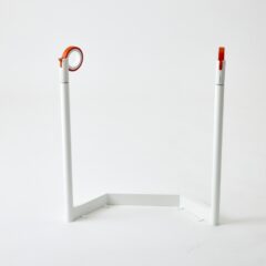 オフィス　スタイリッシュ　テーブル脚
