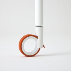 オフィス　スタイリッシュ　テーブル脚